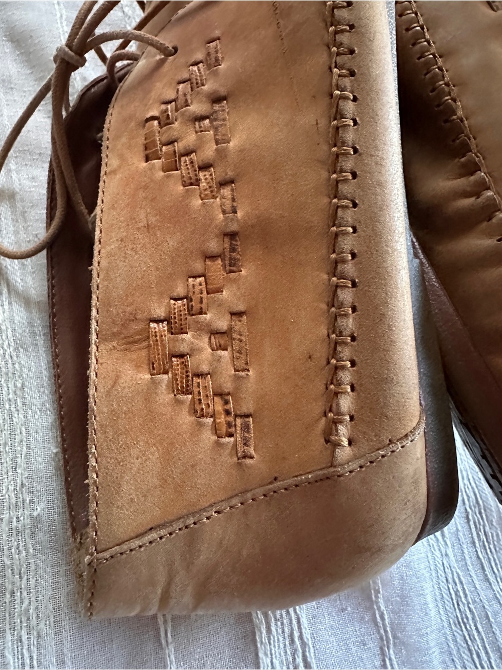 Vintage Dingo Leather Southwestern Woven Moccasins Chukka Flats Boho | W9.5 - Picture 7 of 9